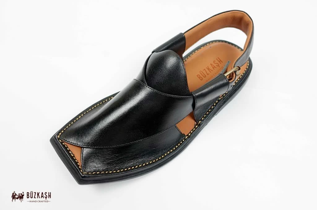 Gidran - The Stylish T-Shaped Traditional Peshawari Chappal